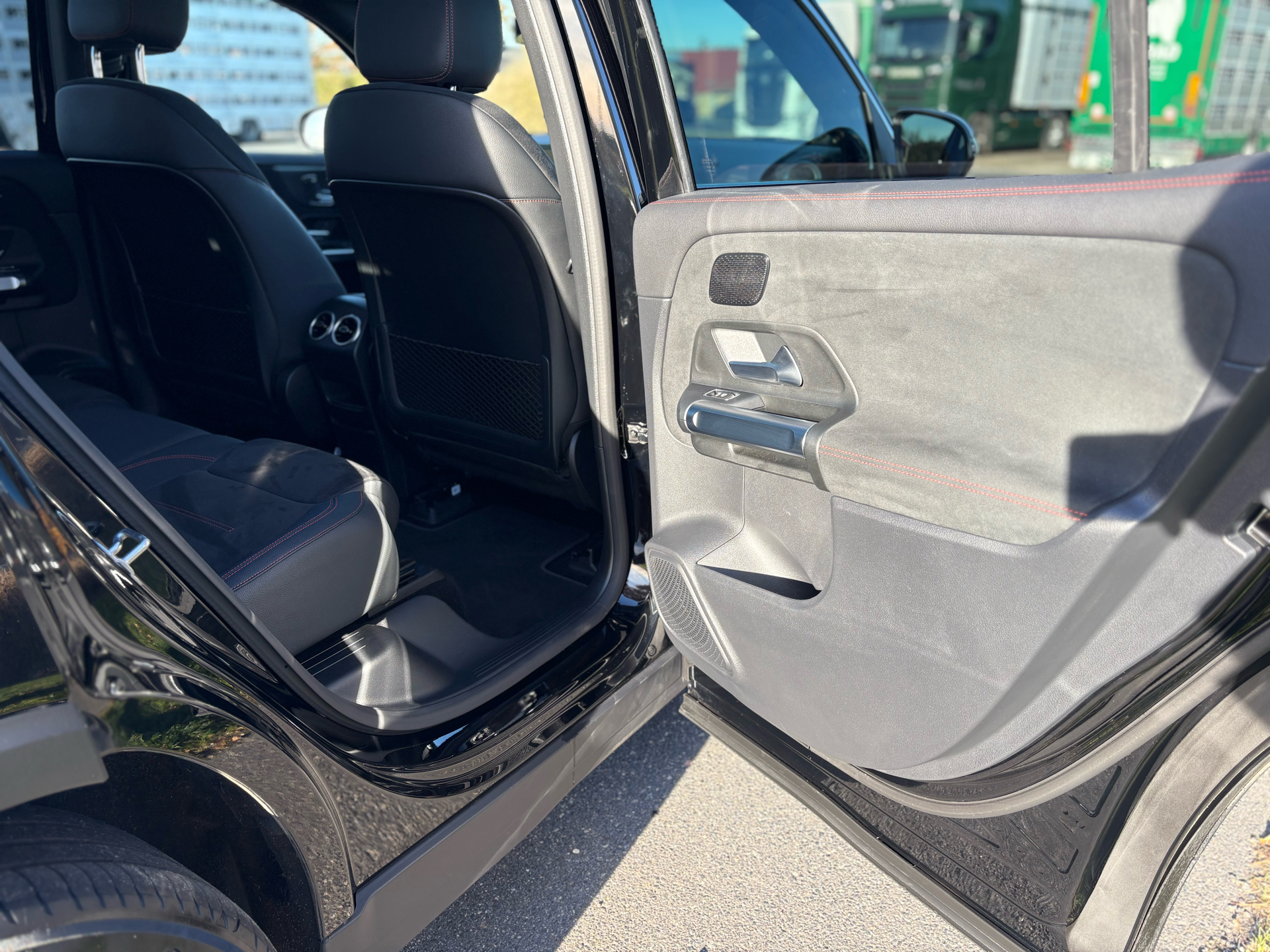 Billede af Mercedes-Benz EQB 250+ EL AMG Advance Plus 190HK 5d Aut.