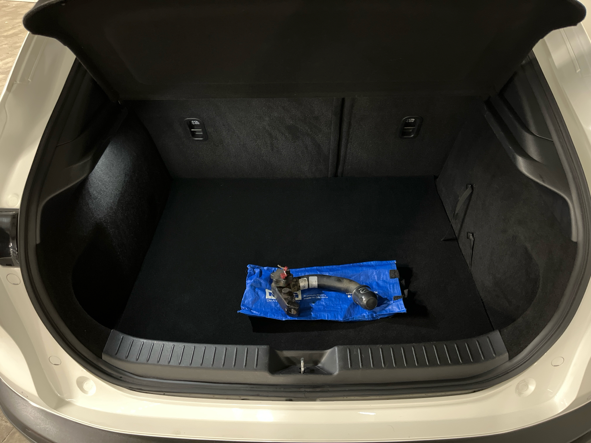 Billede af Mazda CX-30 2,0 Skyactiv-G  Mild hybrid Cosmo 122HK 5d 6g Aut.