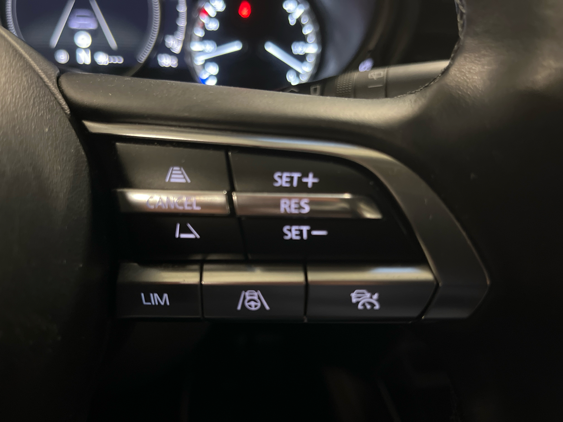 Billede af Mazda CX-30 2,0 Skyactiv-G  Mild hybrid Cosmo 122HK 5d 6g Aut.