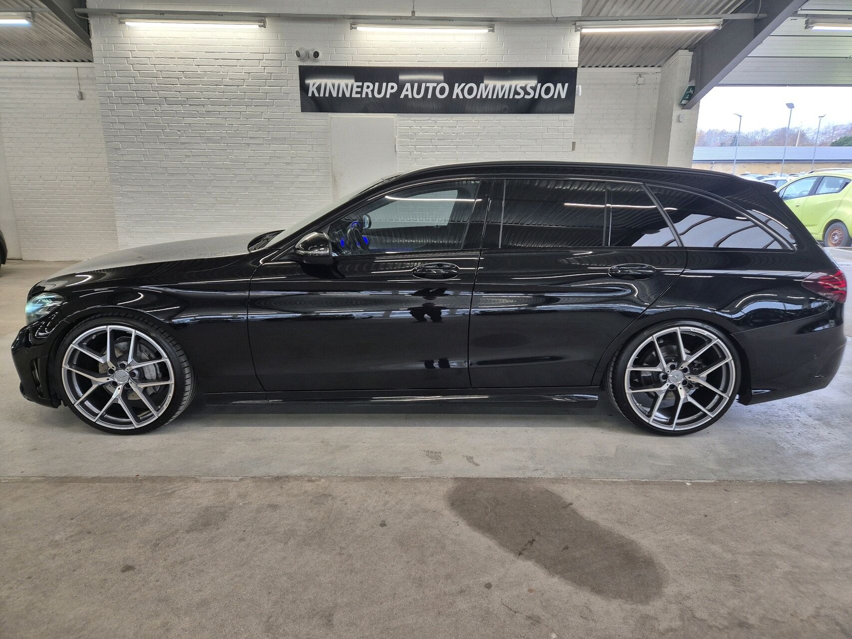 Billede af Mercedes-Benz C220 d T 2,0 CDI AMG Line 9G-Tronic 194HK Stc Aut.