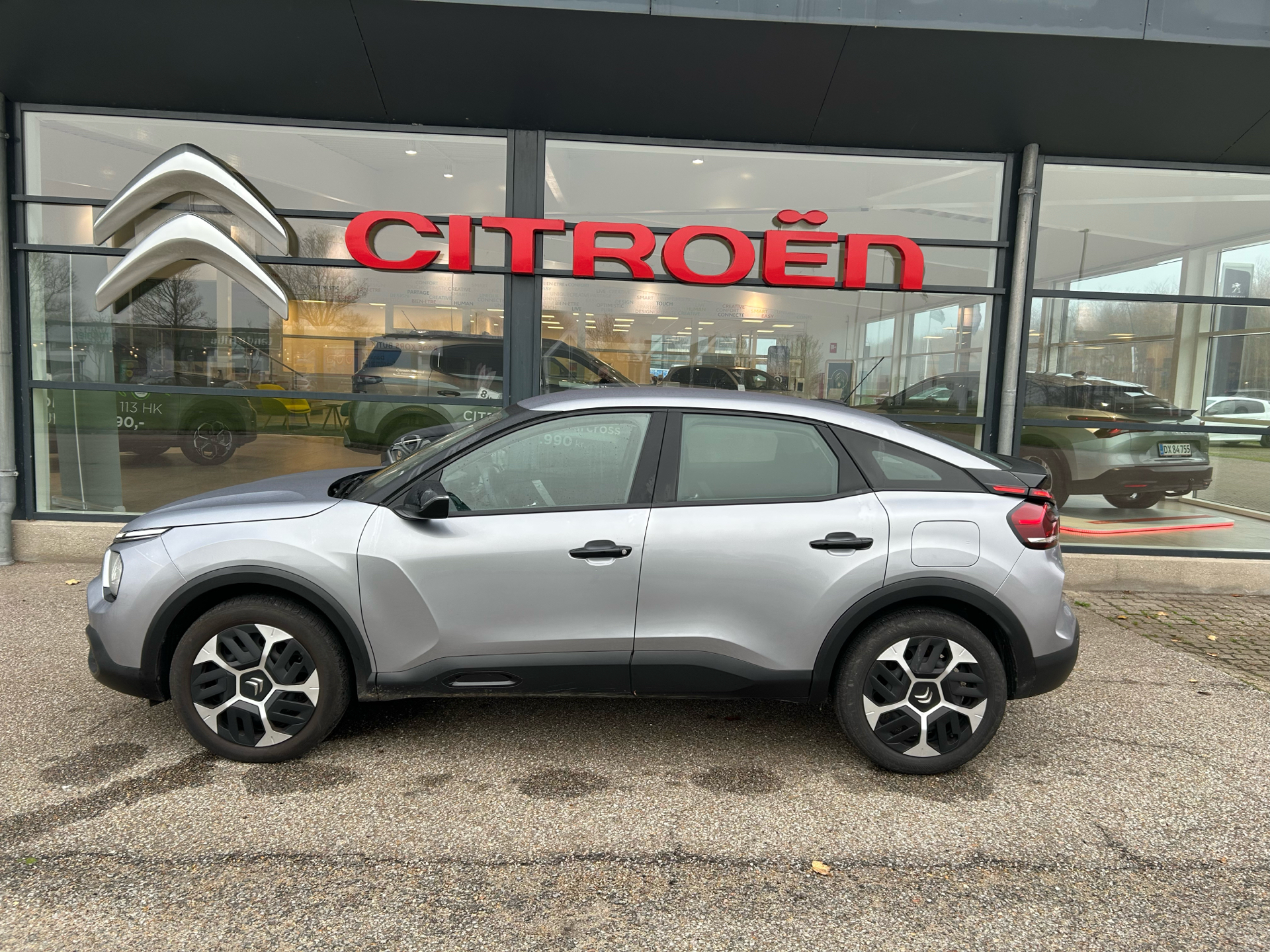 Billede af Citroën C4 1,2 PureTech Carré EAT8 130HK 5d 8g Aut.