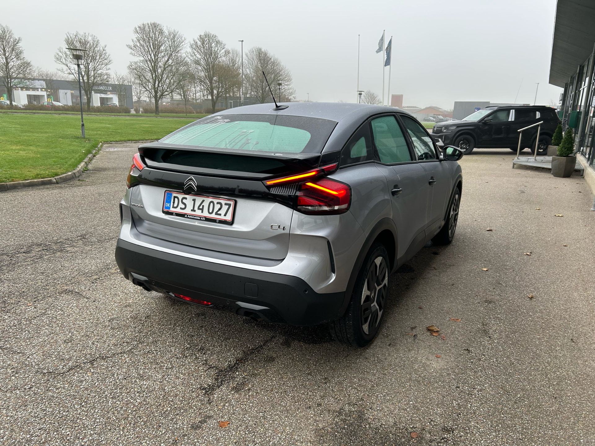 Billede af Citroën C4 1,2 PureTech Carré EAT8 130HK 5d 8g Aut.