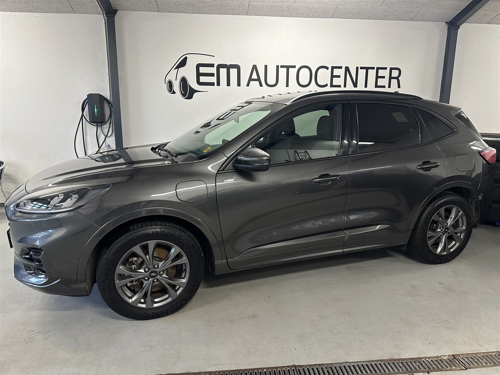 Billede af Ford Kuga 2,5 Plugin-hybrid ST-Line CVT 225HK 5d Trinl. Gear