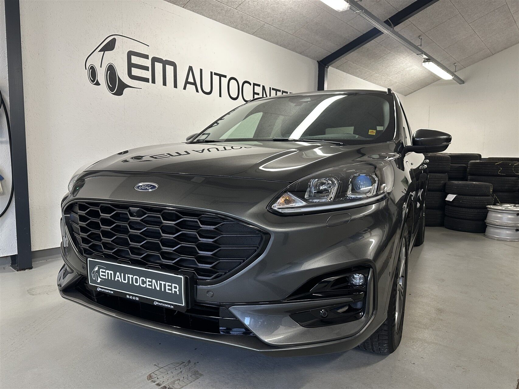 Billede af Ford Kuga 2,5 Plugin-hybrid ST-Line CVT 225HK 5d Trinl. Gear
