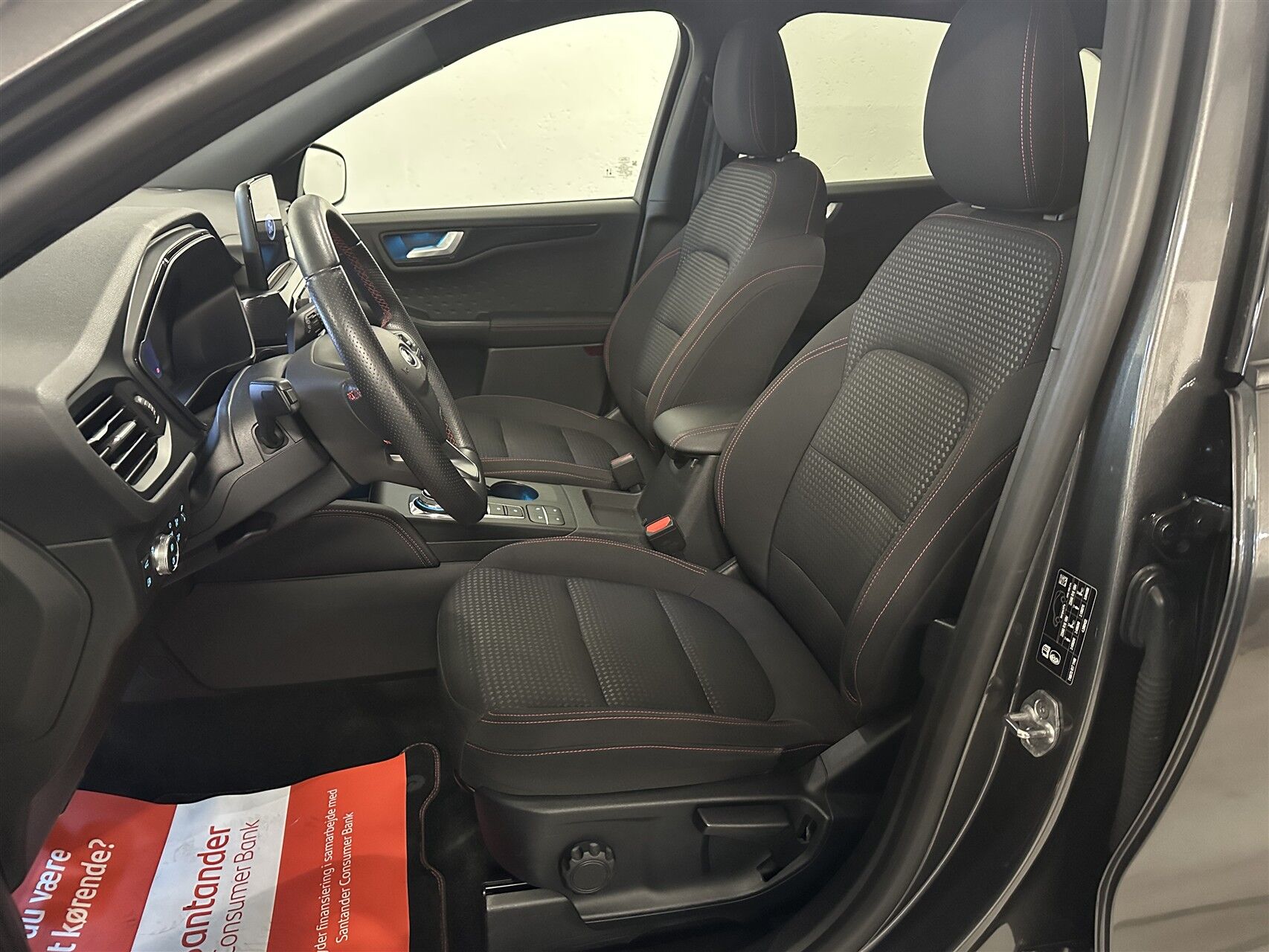 Billede af Ford Kuga 2,5 Plugin-hybrid ST-Line CVT 225HK 5d Trinl. Gear