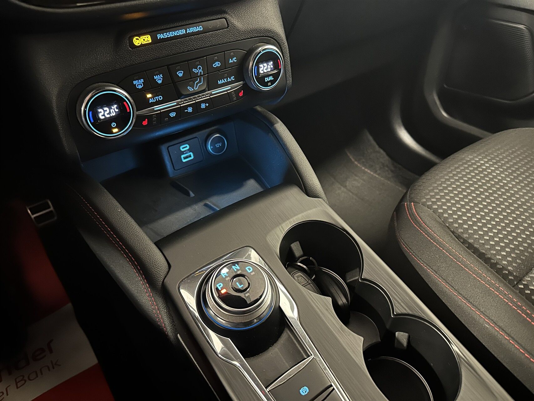 Billede af Ford Kuga 2,5 Plugin-hybrid ST-Line CVT 225HK 5d Trinl. Gear