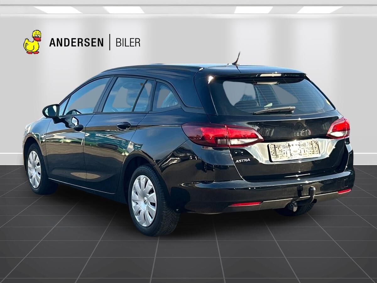 Billede af Opel Astra Sports Tourer 1,2 Turbo Edition+ 110HK Stc