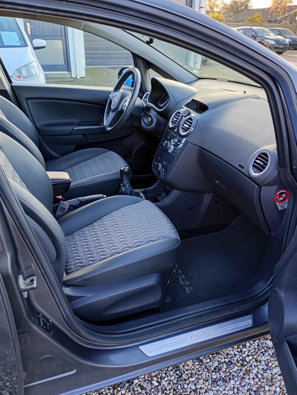 Billede af Opel Corsa 1,4 Twinport Cosmo 100HK 5d