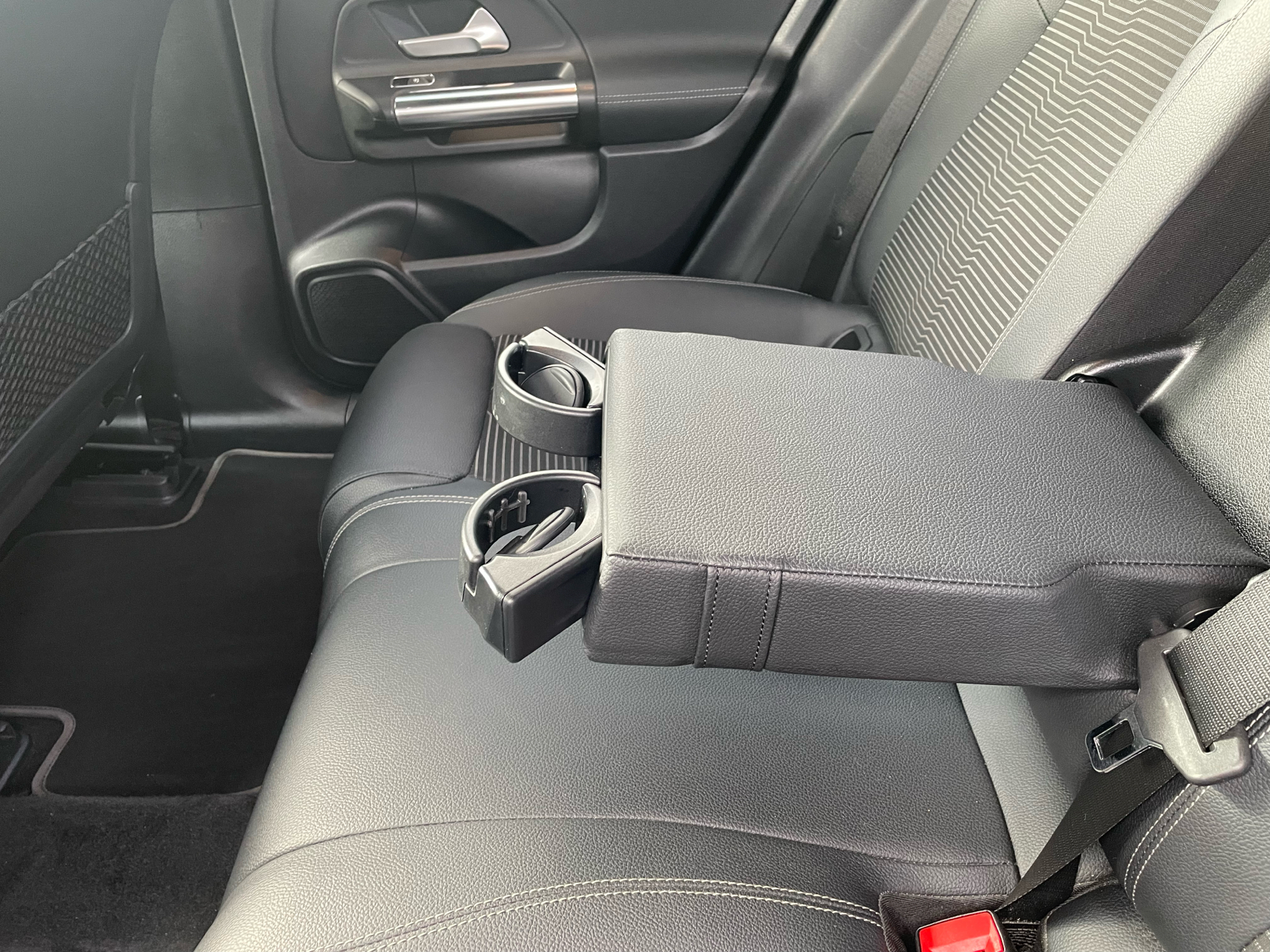 Billede af Mercedes-Benz EQA 250 EL 190HK 5d Aut.