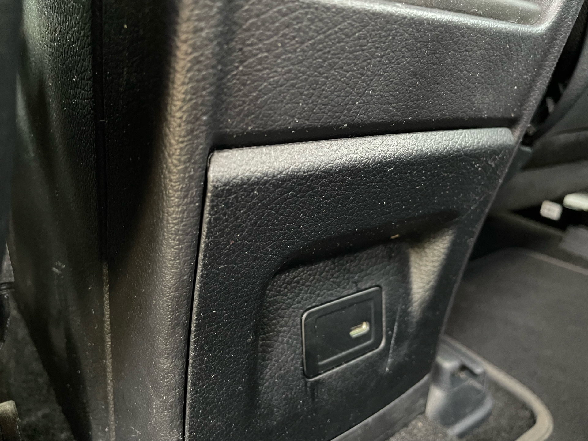 Billede af Mercedes-Benz EQA 250 EL 190HK 5d Aut.