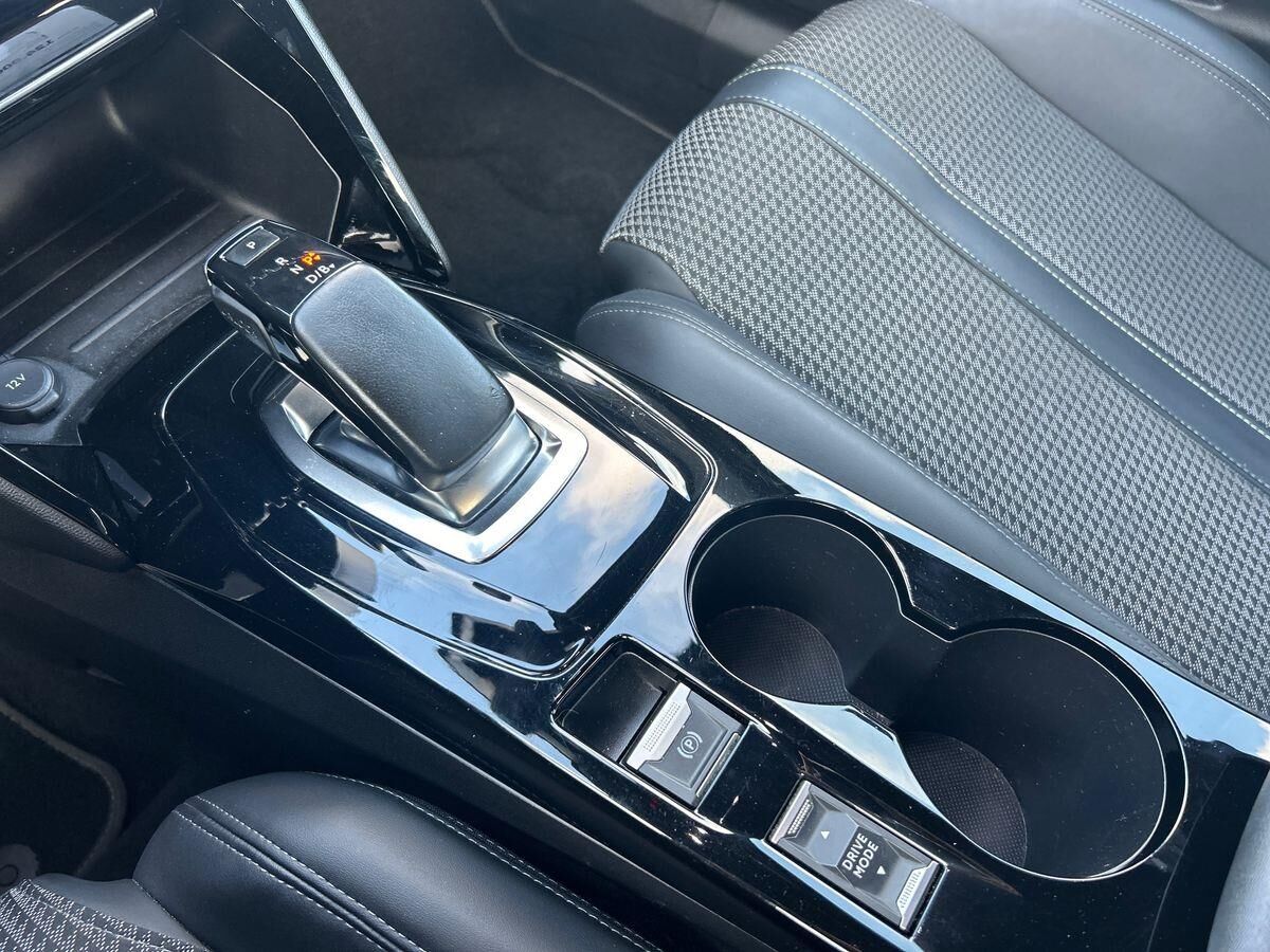 Billede af Peugeot e-2008 EL GT Line 136HK 5d Aut.