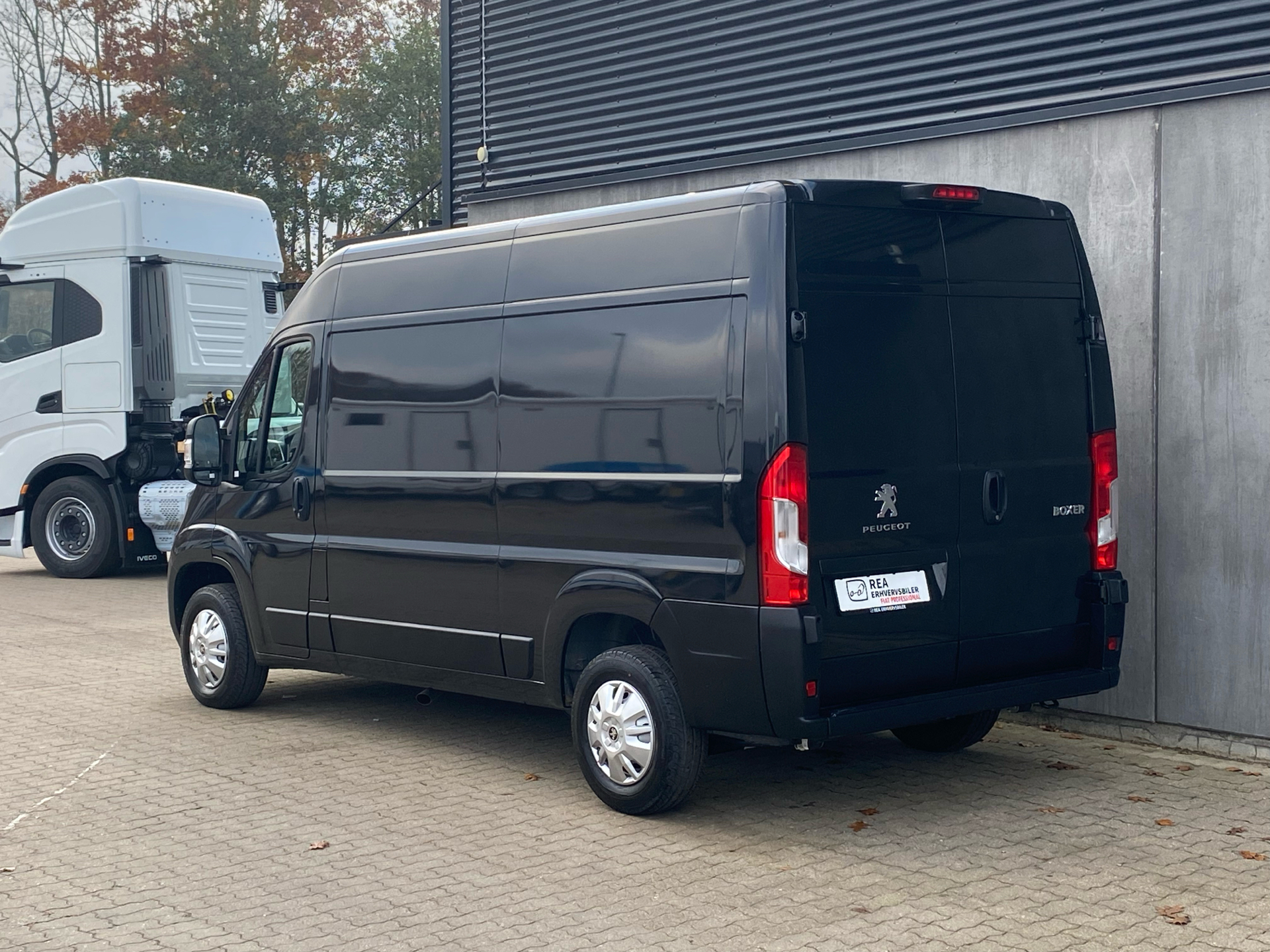 Billede af Peugeot Boxer 333 L2H2 2,2 BlueHDi Premium 140HK Van 6g