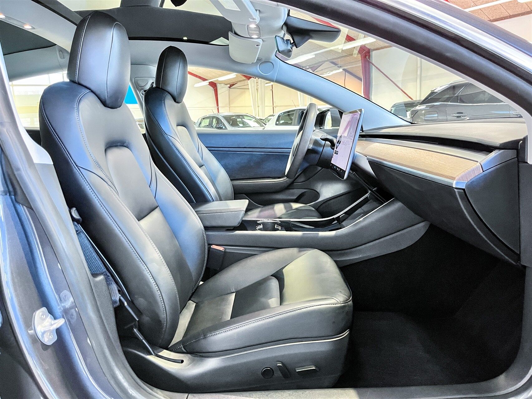 Billede af Tesla Model 3 EL Standard Range Plus 325HK Aut.