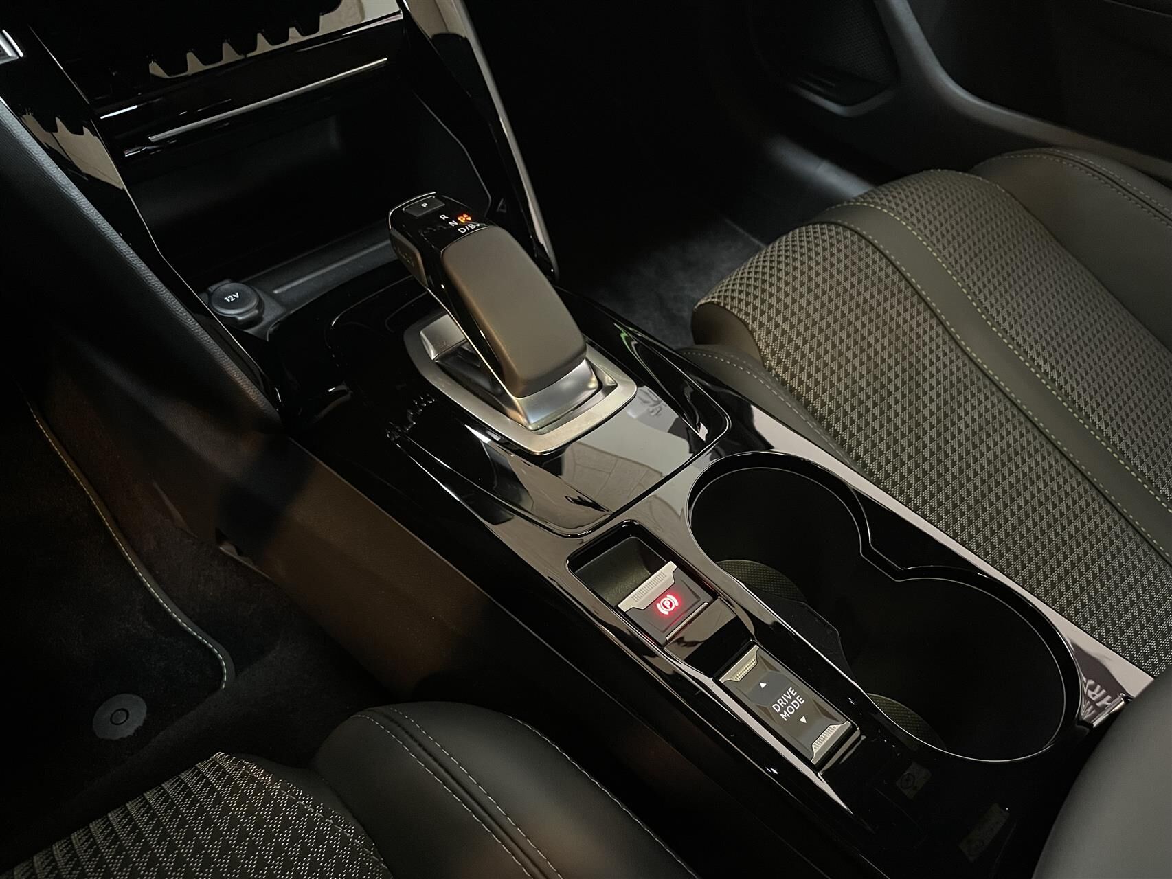 Billede af Peugeot e-208 EL GT Sky 136HK 5d Aut.