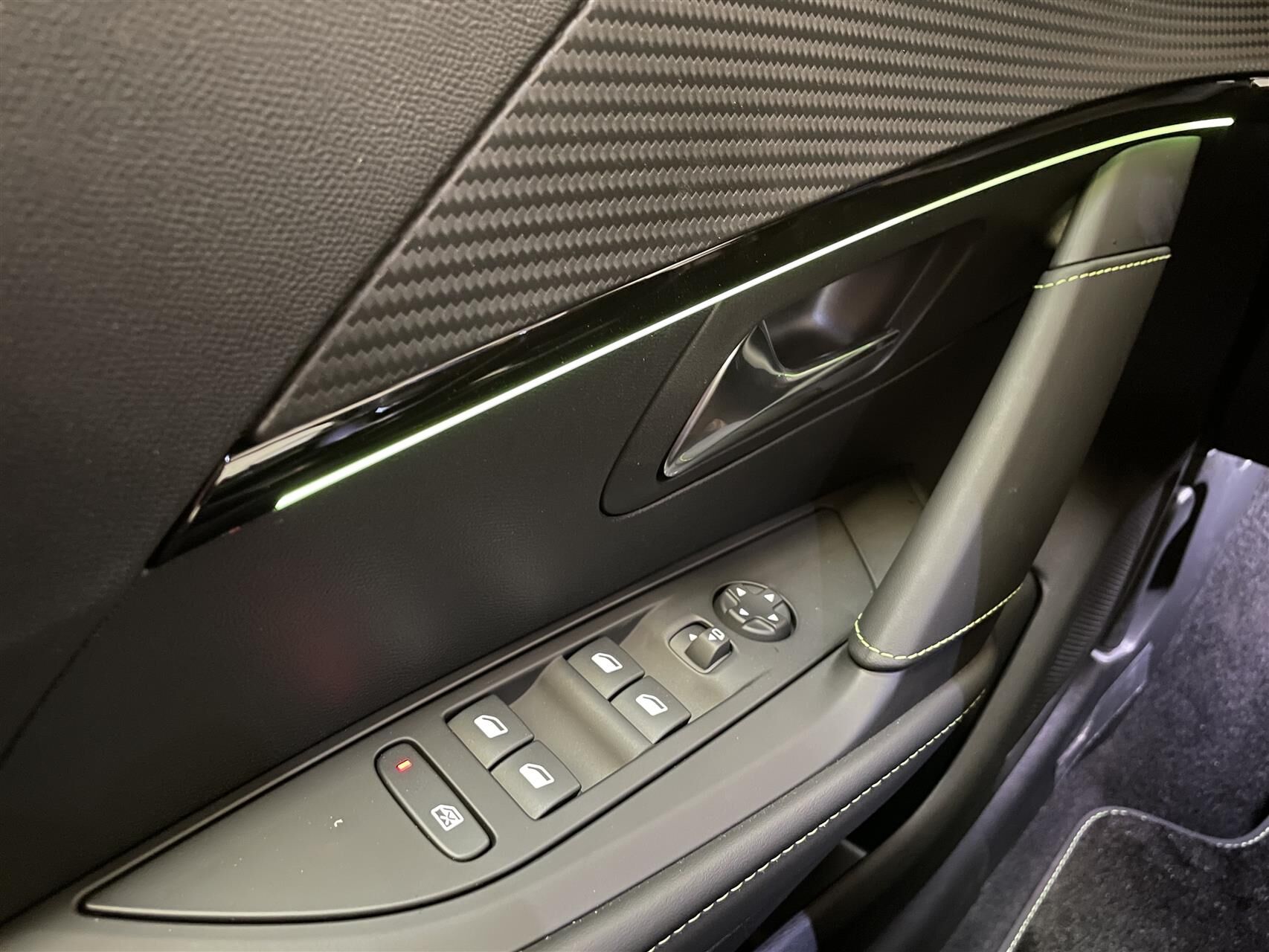 Billede af Peugeot e-208 EL GT Sky 136HK 5d Aut.