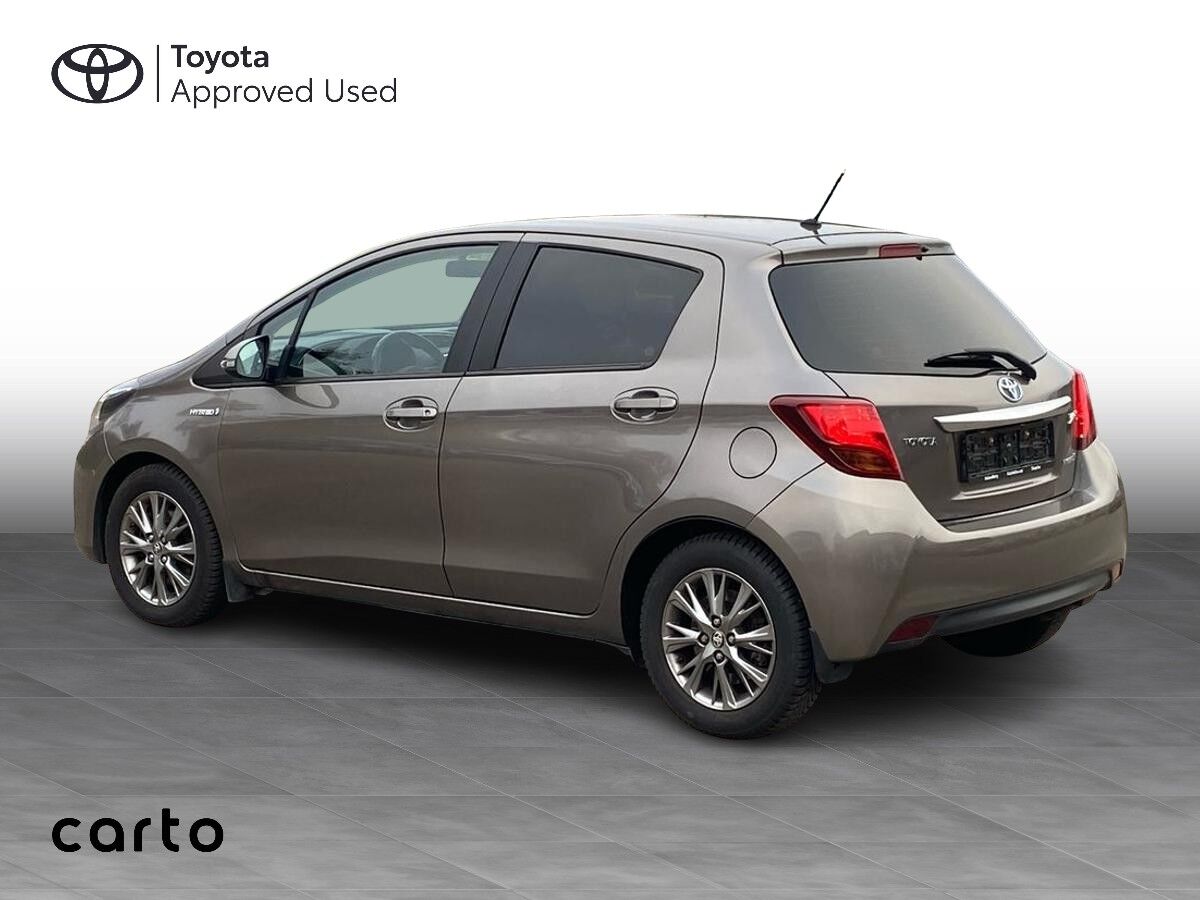 Billede af Toyota Yaris 1,5 Hybrid H2 E-CVT 100HK 5d Trinl. Gear