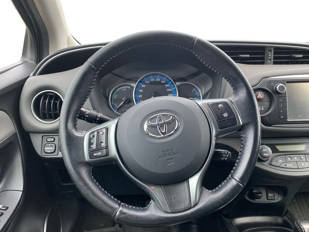 Billede af Toyota Yaris 1,5 Hybrid H2 E-CVT 100HK 5d Trinl. Gear
