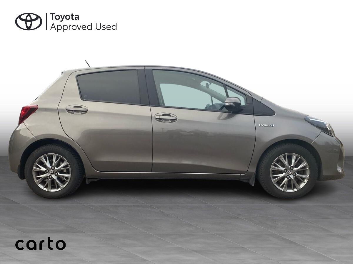 Billede af Toyota Yaris 1,5 Hybrid H2 E-CVT 100HK 5d Trinl. Gear