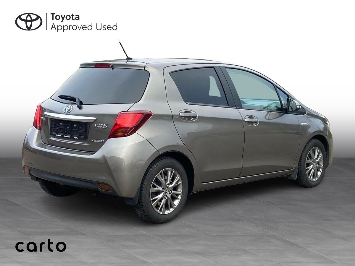 Billede af Toyota Yaris 1,5 Hybrid H2 E-CVT 100HK 5d Trinl. Gear