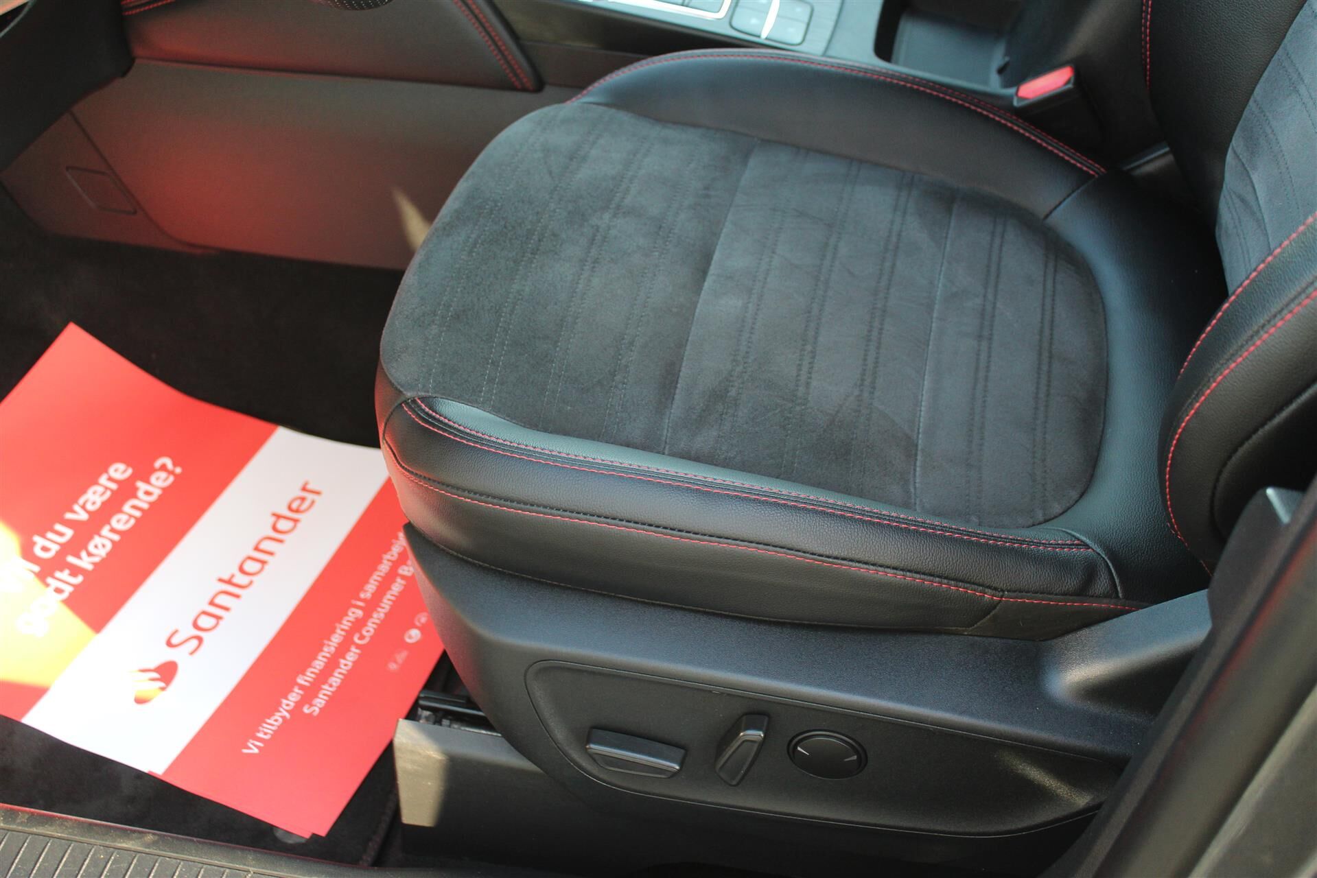 Billede af Ford Kuga 2,0 EcoBlue ST-Line X AWD 190HK 5d 8g Aut.