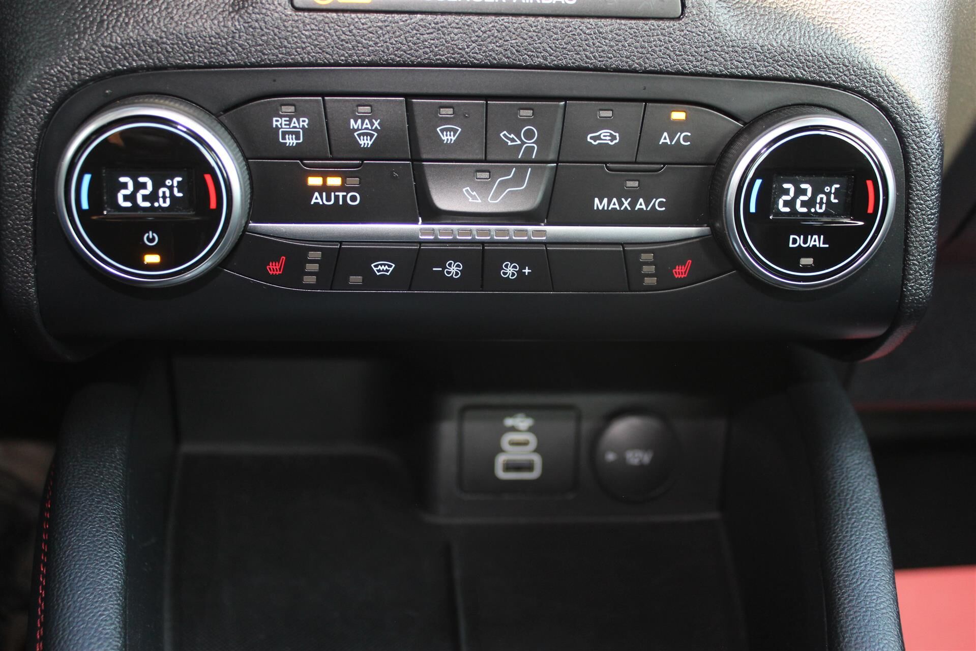 Billede af Ford Kuga 2,0 EcoBlue ST-Line X AWD 190HK 5d 8g Aut.