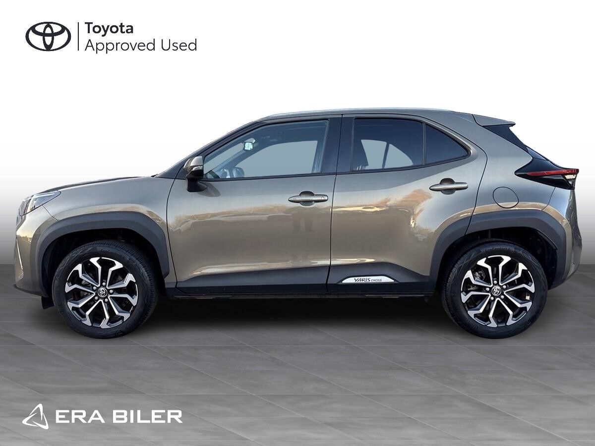 Billede af Toyota Yaris Cross 1,5 Hybrid Style 116HK 5d Trinl. Gear
