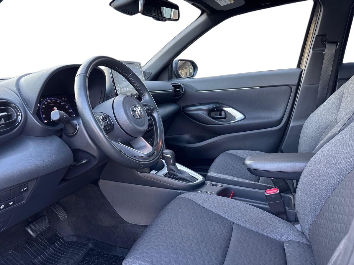 Billede af Toyota Yaris Cross 1,5 Hybrid Style 116HK 5d Trinl. Gear