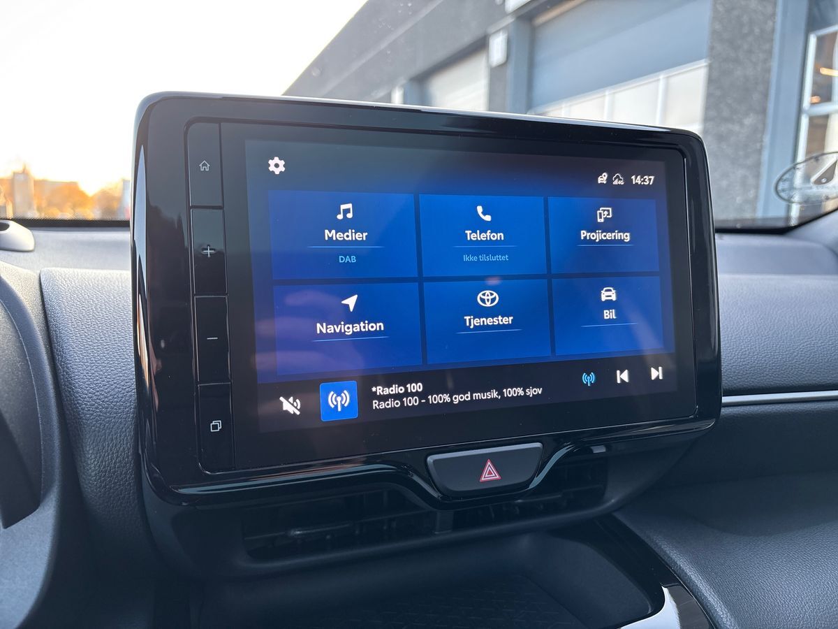 Billede af Toyota Yaris Cross 1,5 Hybrid Style 116HK 5d Trinl. Gear