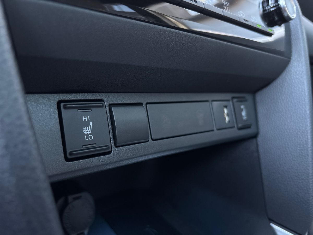 Billede af Toyota Yaris Cross 1,5 Hybrid Style 116HK 5d Trinl. Gear