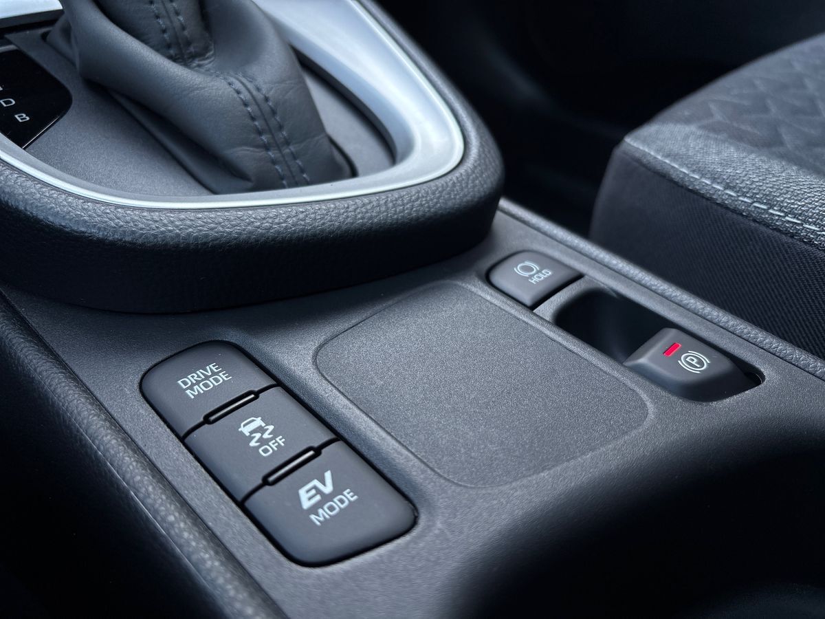 Billede af Toyota Yaris Cross 1,5 Hybrid Style 116HK 5d Trinl. Gear