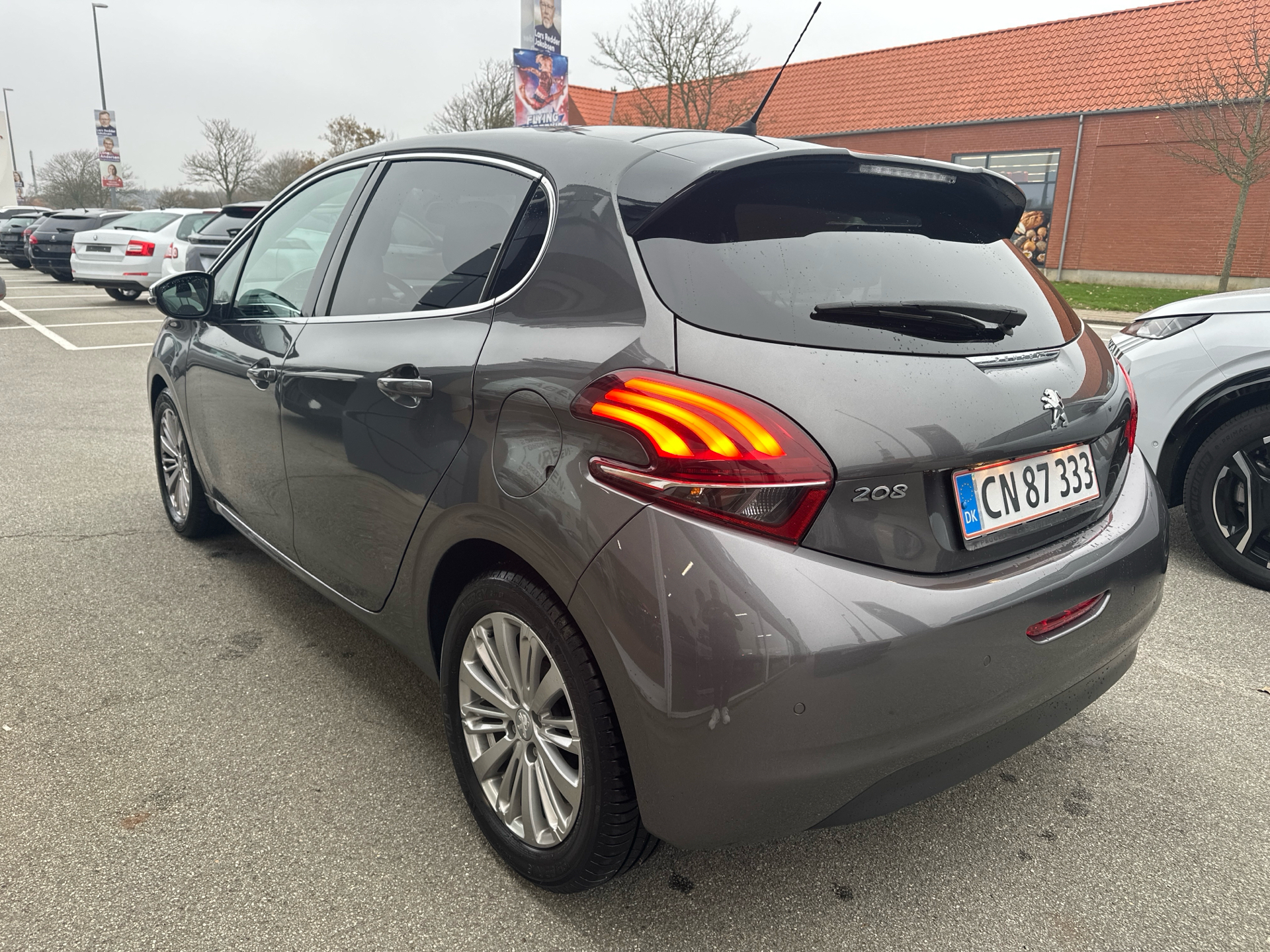 Billede af Peugeot 208 1,2 PureTech Prestige 82HK 5d