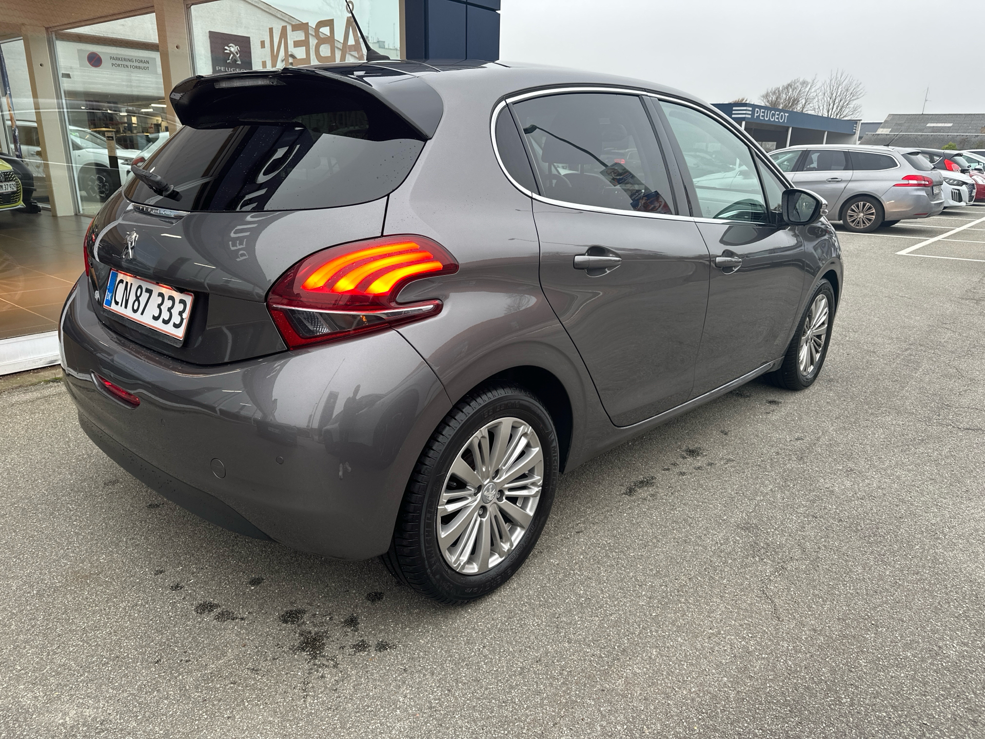 Billede af Peugeot 208 1,2 PureTech Prestige 82HK 5d