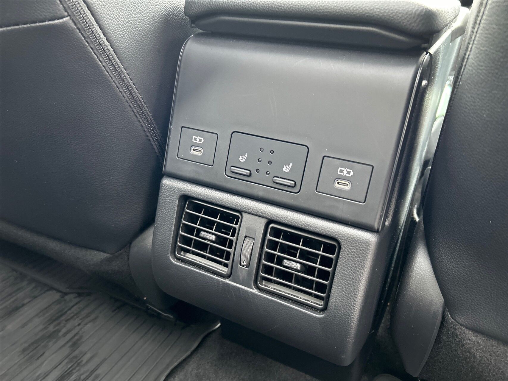 Billede af Toyota BZ4X EL Executive Premium 204HK 5d Aut.