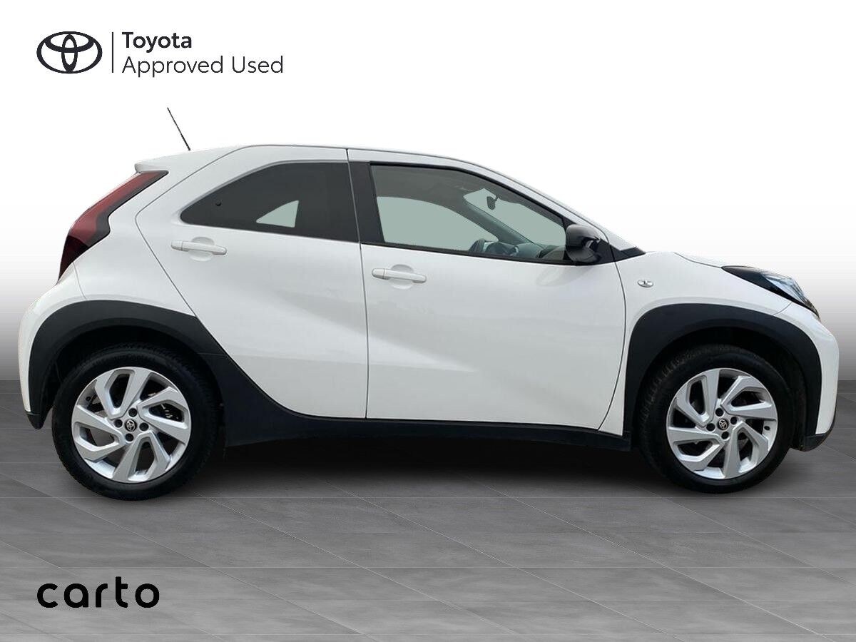 Billede af Toyota Aygo X 1,0 VVT-I Active 72HK 5d