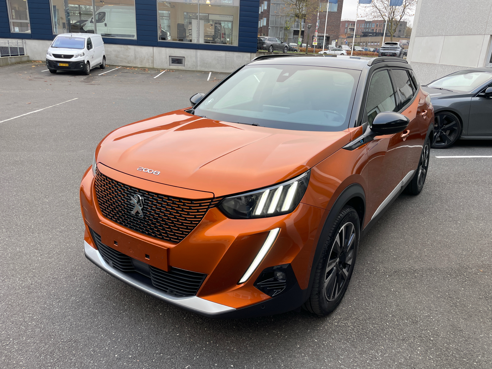 Billede af Peugeot e-2008 EL GT Premium 136HK 5d Aut.