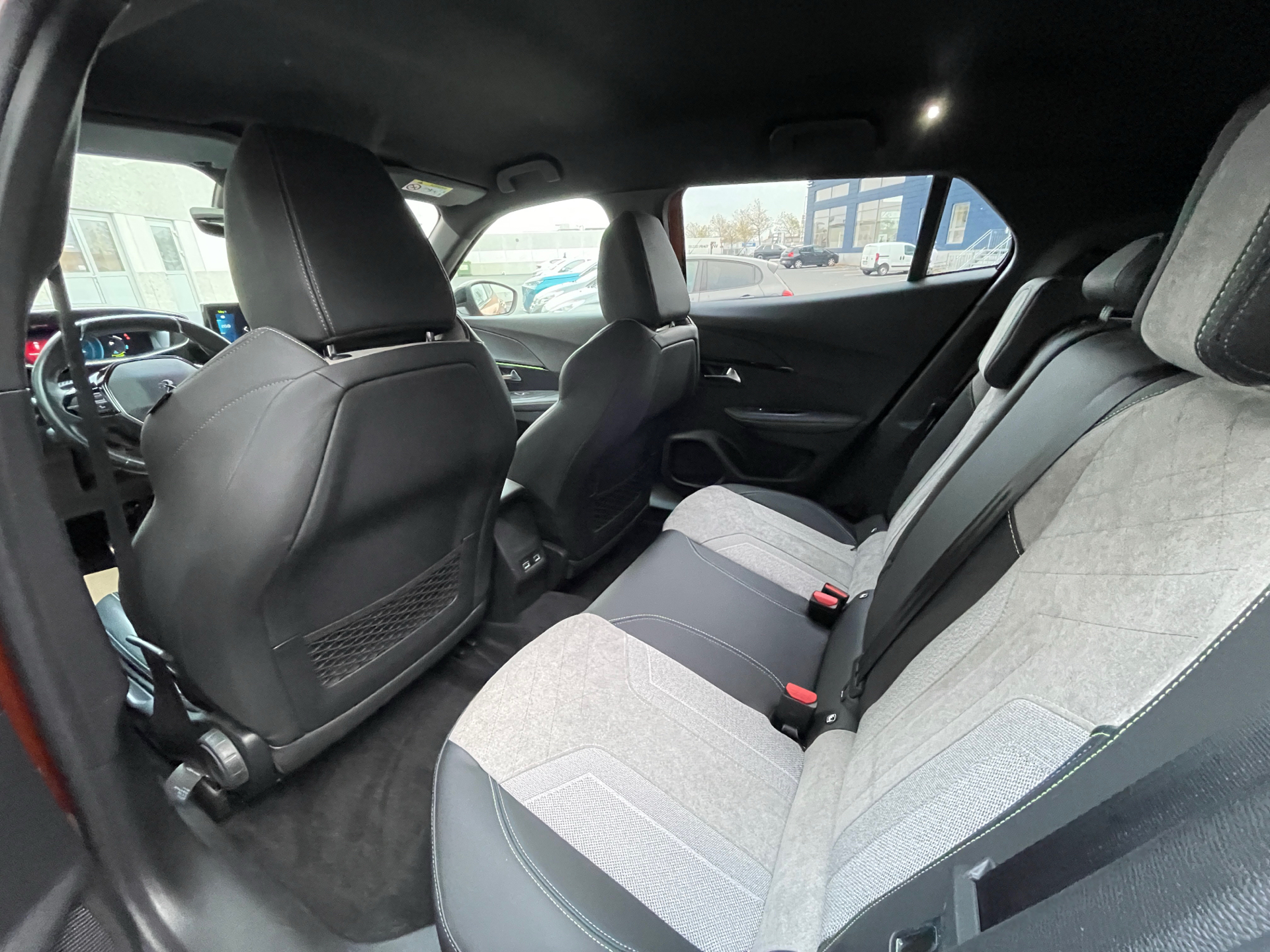 Billede af Peugeot e-2008 EL GT Premium 136HK 5d Aut.