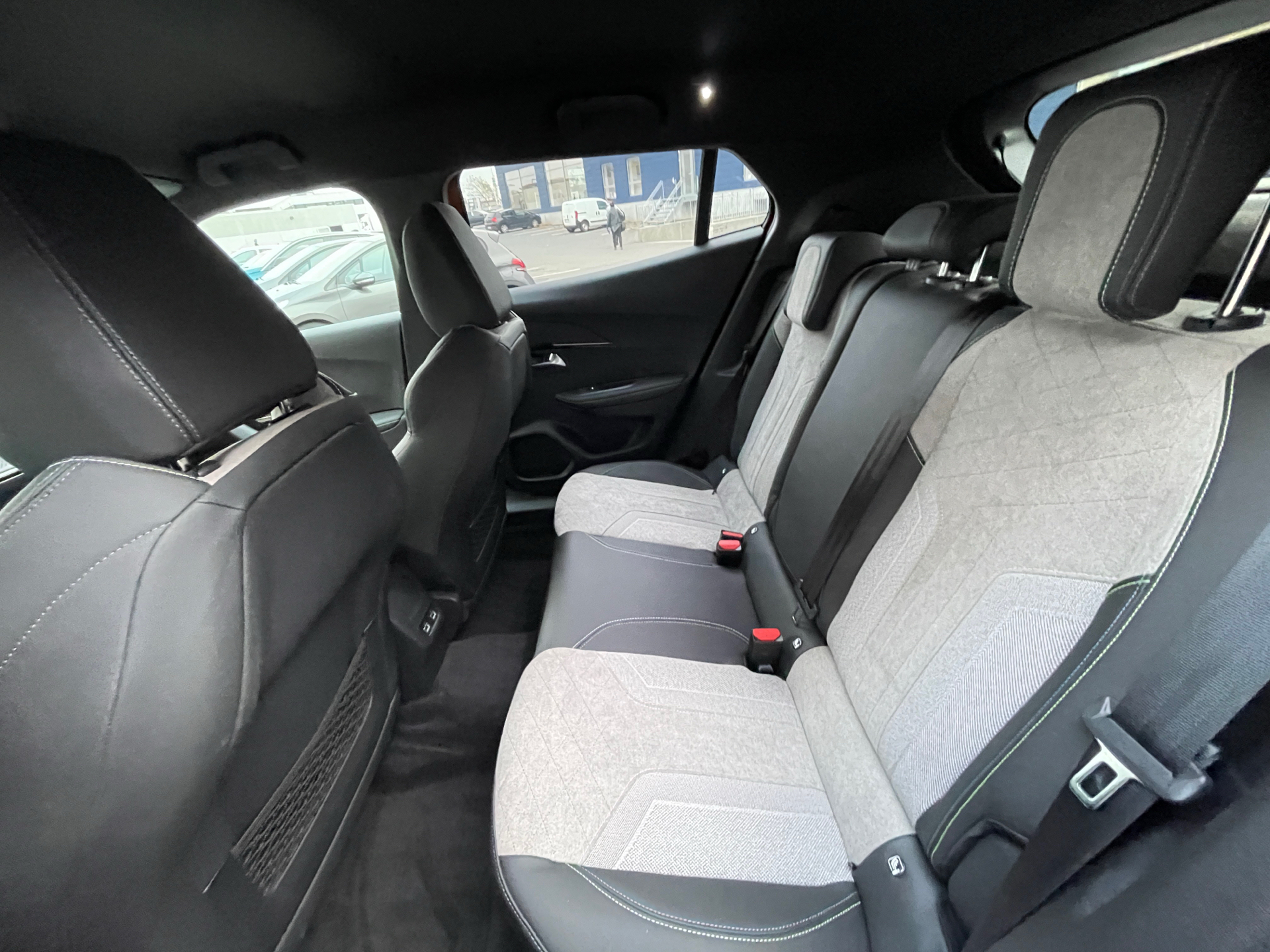 Billede af Peugeot e-2008 EL GT Premium 136HK 5d Aut.