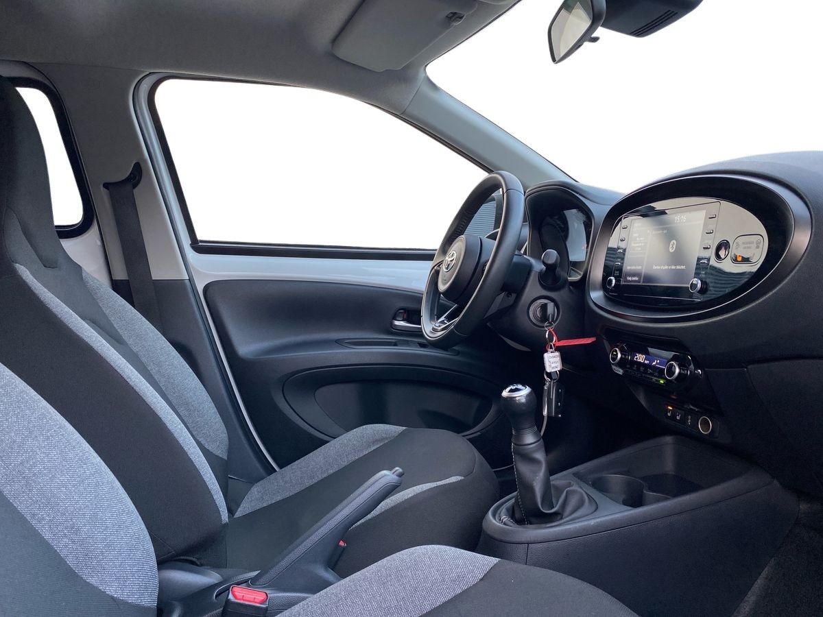 Billede af Toyota Aygo X 1,0 VVT-I Active 72HK 5d