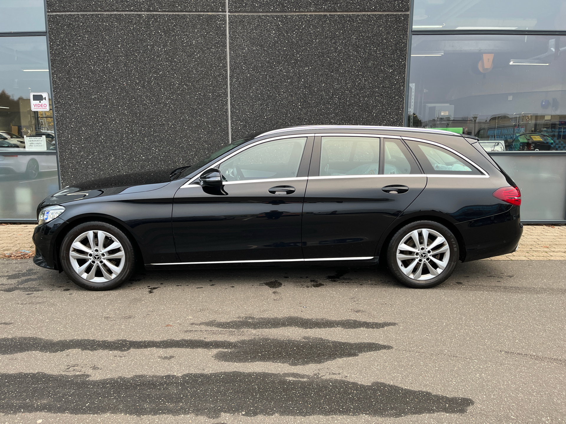 Billede af Mercedes-Benz C220 d T 2,0 CDI Progressive 9G-Tronic 194HK Stc Aut.