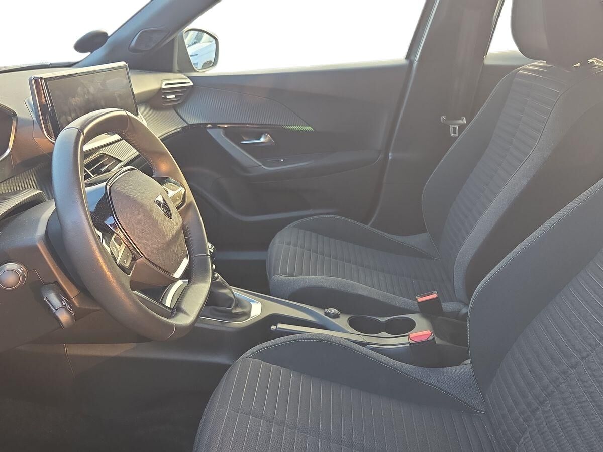 Billede af Peugeot 2008 1,2 PureTech Black Limited 100HK 5d 6g