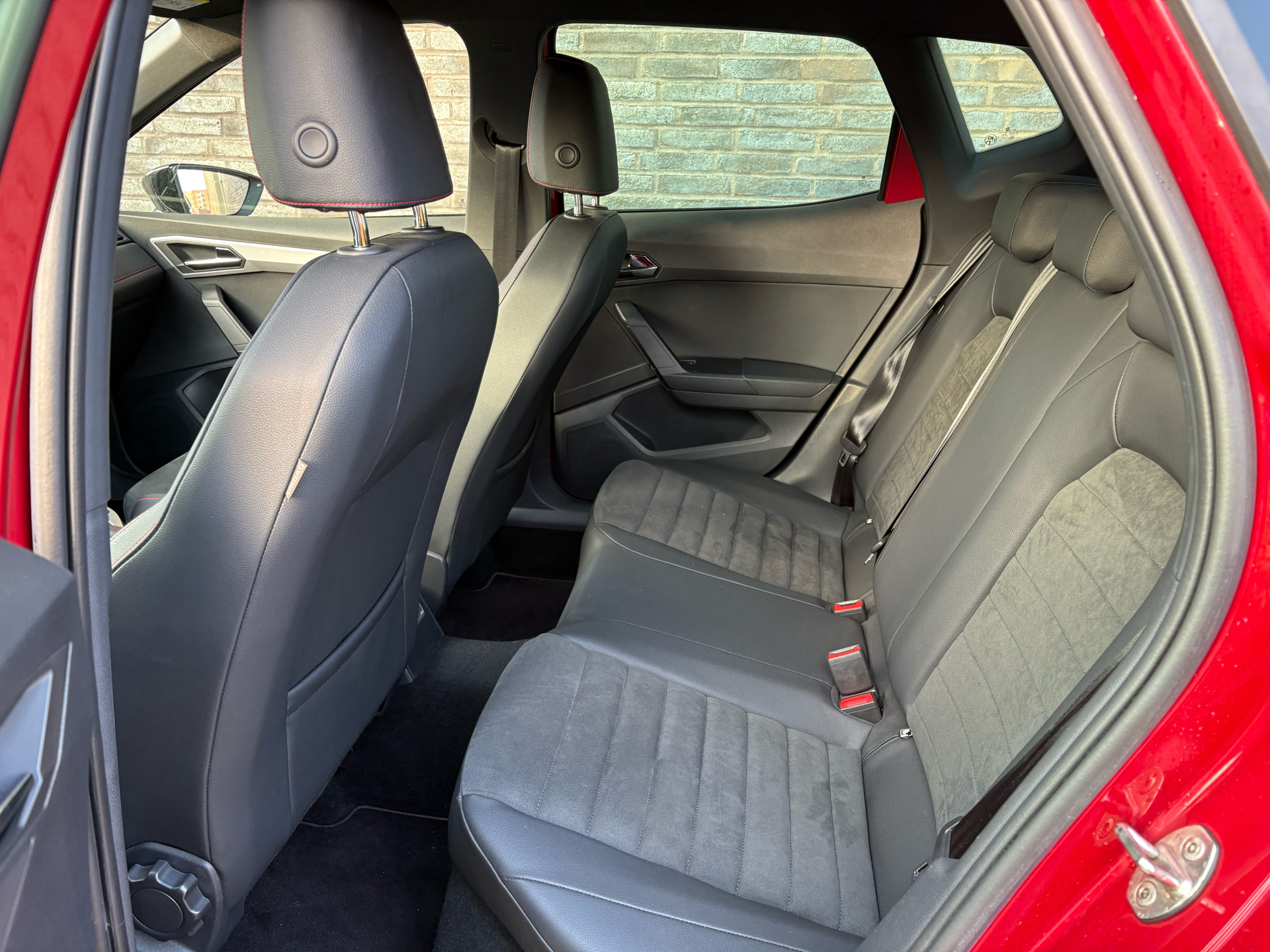 Billede af Seat Arona 1,0 TSI FR Start/Stop DSG 115HK 5d 7g Aut.