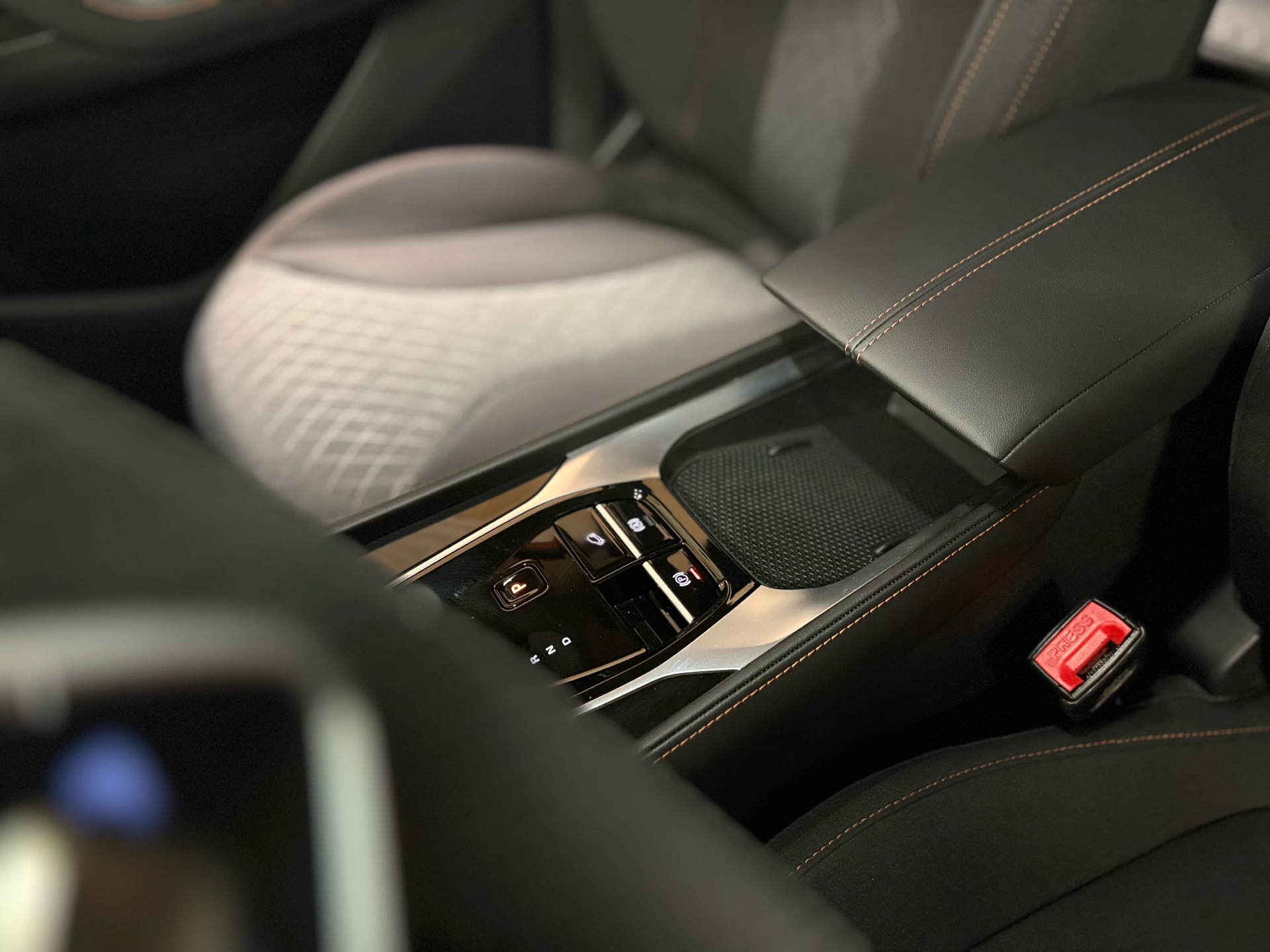 Billede af MG HS 1,5 T GDI  Plugin-hybrid Comfort 272HK 5d Aut.