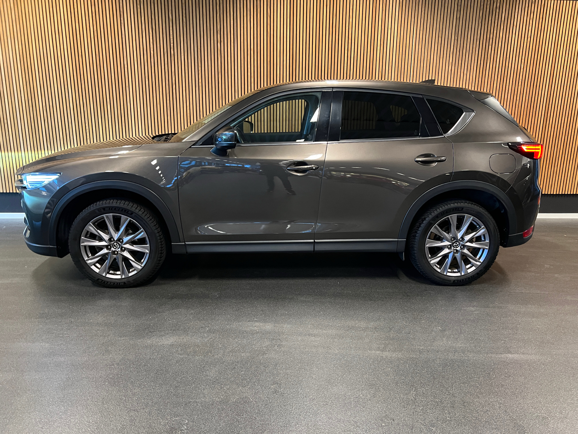 Billede af Mazda CX-5 2,0 Skyactiv-G Optimum Cruise Pack 165HK 5d 6g Aut.