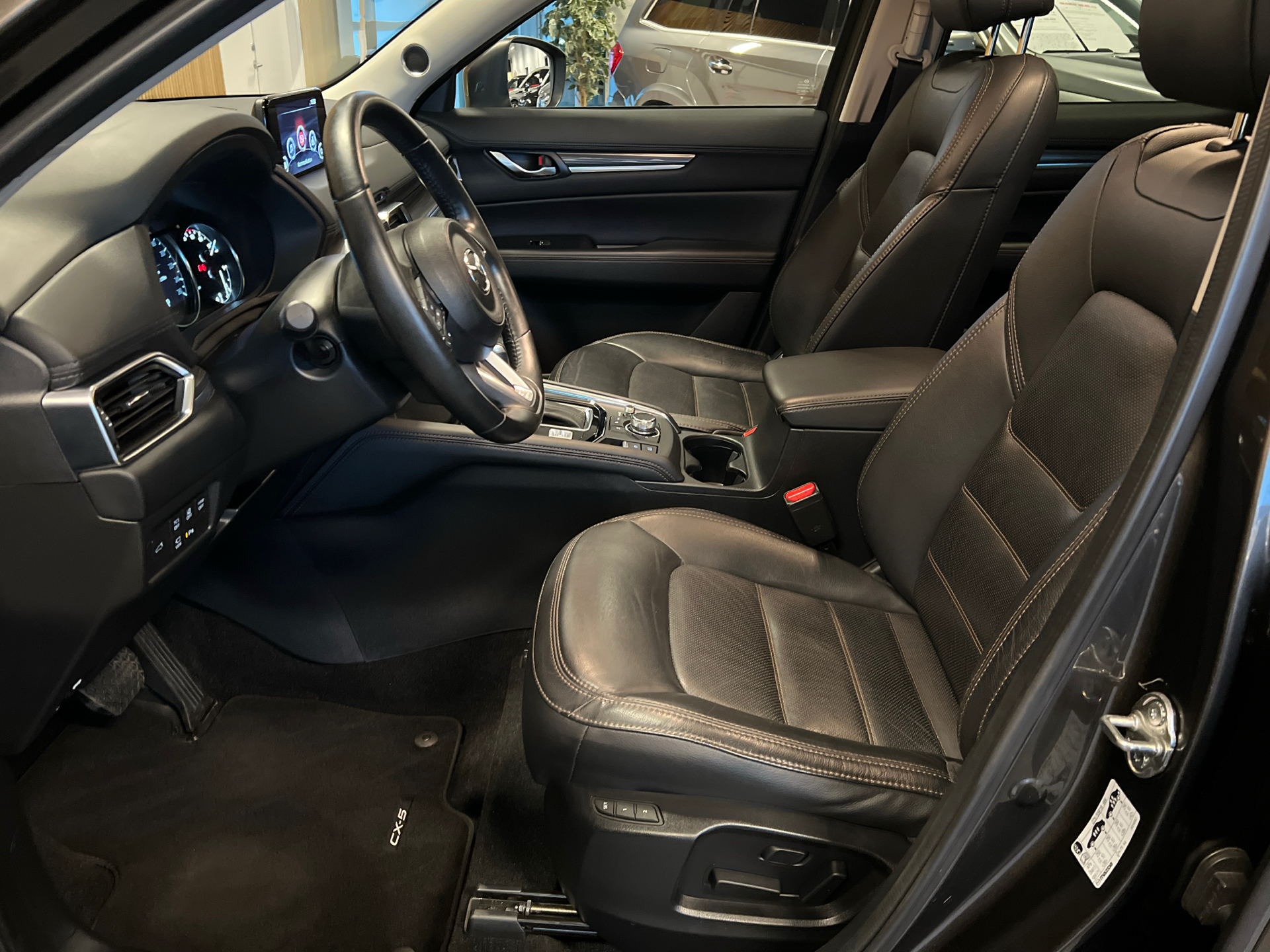 Billede af Mazda CX-5 2,0 Skyactiv-G Optimum Cruise Pack 165HK 5d 6g Aut.