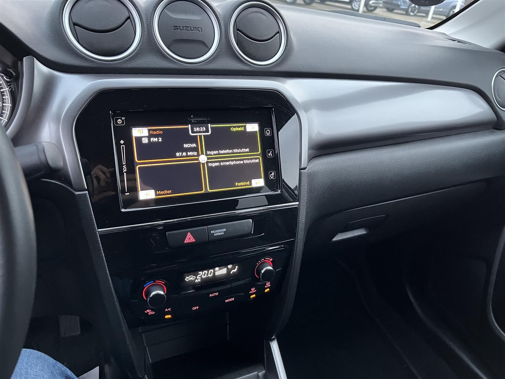 Billede af Suzuki Vitara 1,4 Boosterjet  Mild hybrid Active 129HK 5d 6g