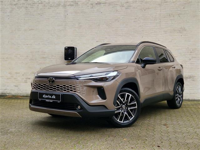 Billede af Toyota Corolla Cross 2,0 Hybrid Style 180HK 5d Aut.