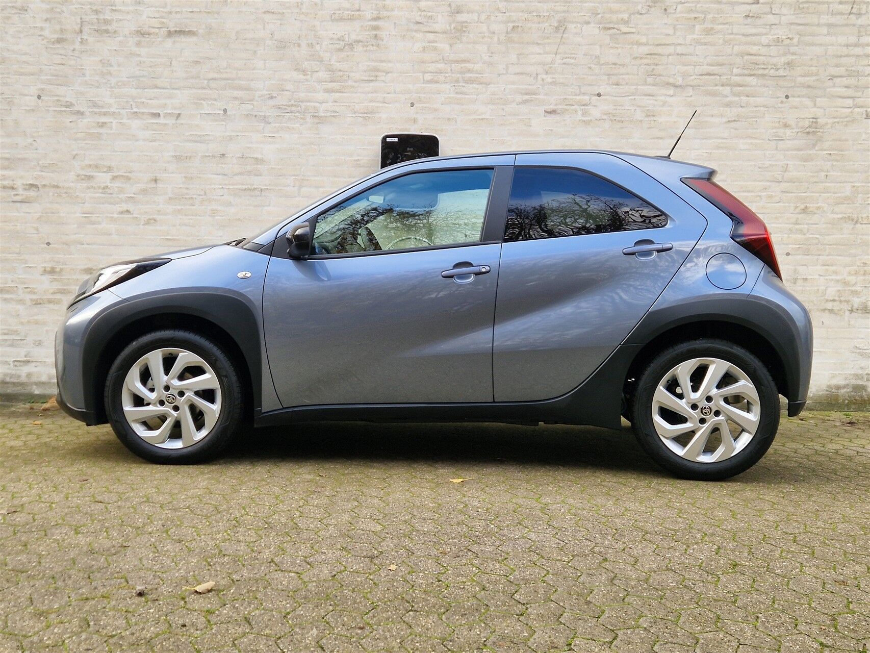 Billede af Toyota Aygo X 1.0 benzin (72 hk) Active