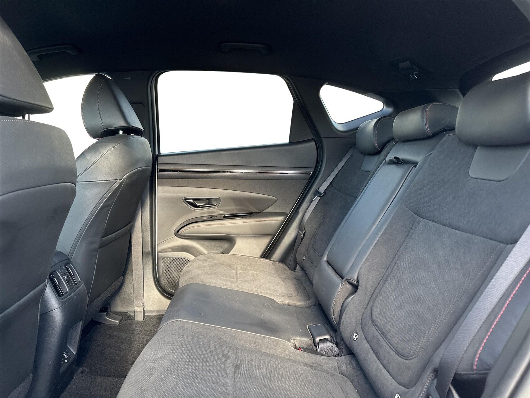 Billede af Hyundai Tucson 1,6 T-GDI  Plugin-hybrid N-Line 4WD 265HK 5d 6g Aut.