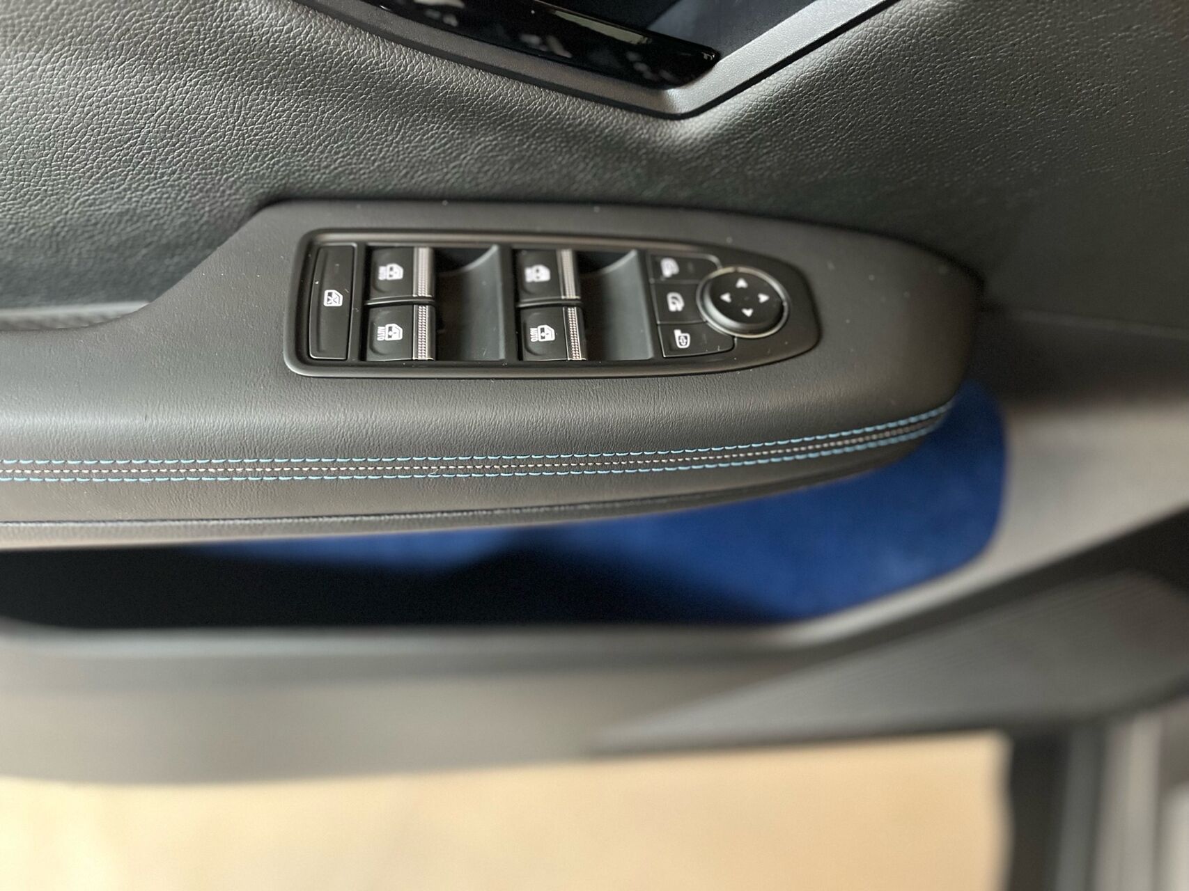 Billede af Renault Scénic E-TECH Esprit Alpine 220HK Aut.