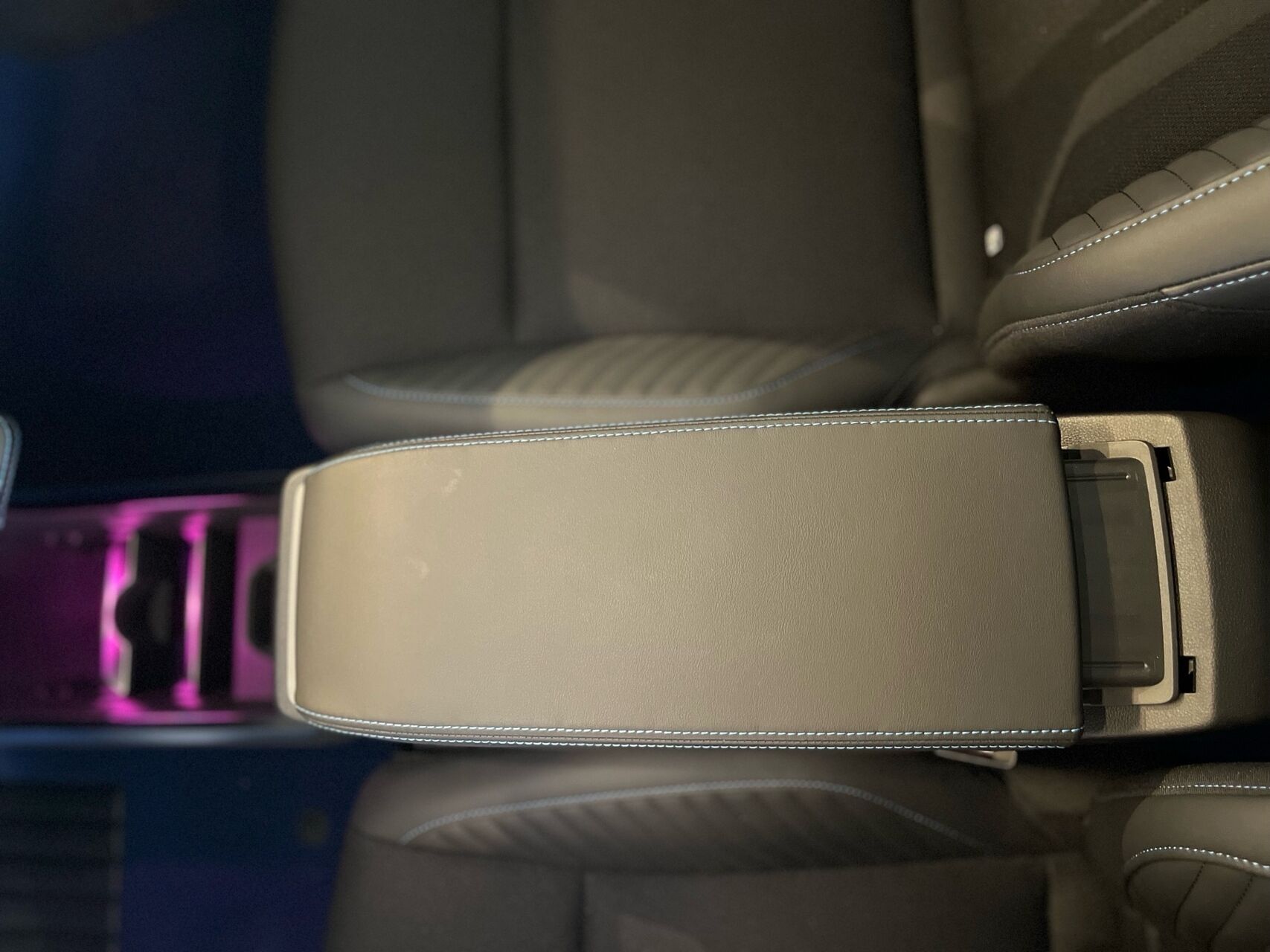 Billede af Renault Scénic E-TECH Esprit Alpine 220HK Aut.